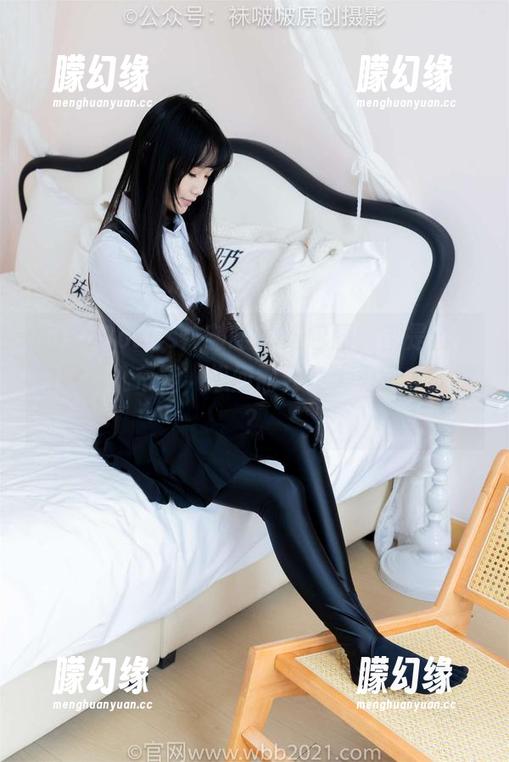 BoBoSocks袜啵啵 - 这包图，都是稚予的匡威帆布鞋，想问需要多大勇气才能撩？