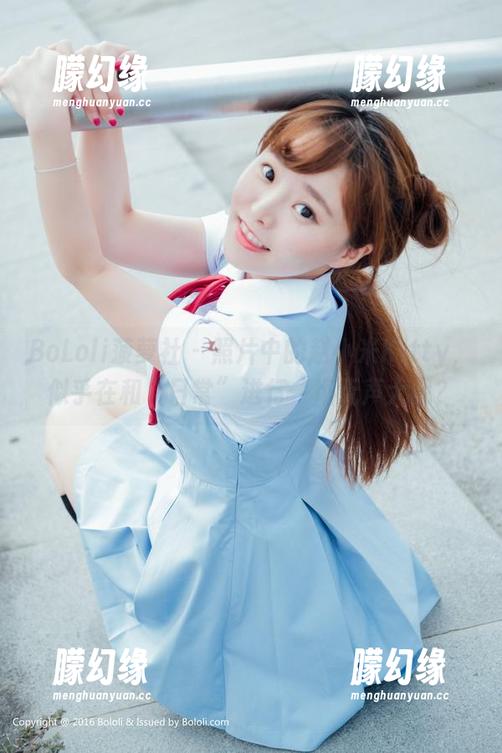 BoLoli菠萝社 - 照片中的赵小米Kitty，似乎在和“日常”进行一场无声大战？