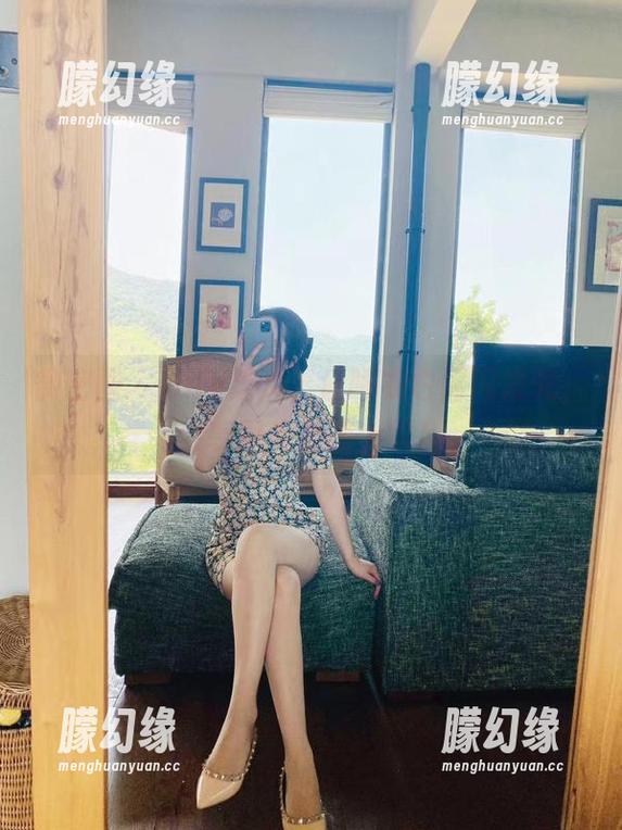 微密圈 - July芝岚，让睡衣也闪闪发光，分享图库重磅上线！