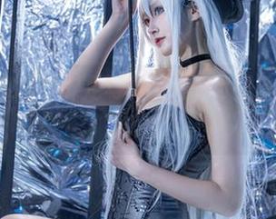 Luisa_零纱裸足写真，鞋子可是多余的装饰啊。