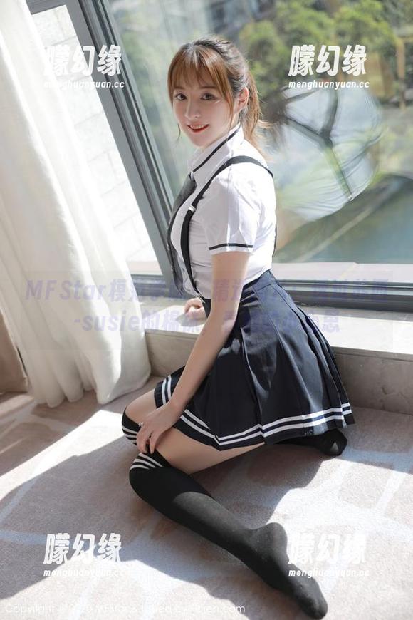 MFStar模范学院 - 精选图片：透过苏西-susie的棉袜，看她的小心思