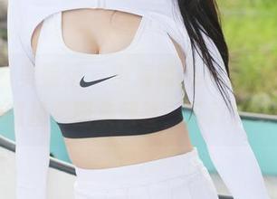 MyGirl美媛馆 – 小海臀rena与婚纱的奇妙碰撞，图集预警，下载需谨慎