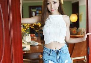 MyGirl美媛馆 – 用力心想，如果我也是糯美子，穿着这组古典旗袍和你一起在图库里徜徉，该多好。