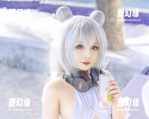 SayoMomo长腿全套，直到最后一张才懂，美貌和腿长是多么费力的事情。