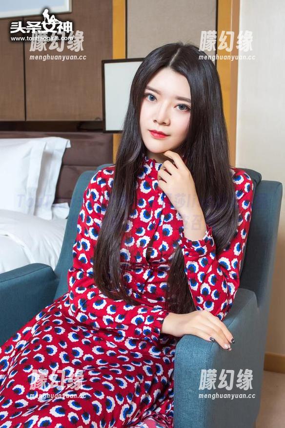 TouTiao头条女神 - 爱丽莎lisa的海边图集：来自大海的调皮召唤