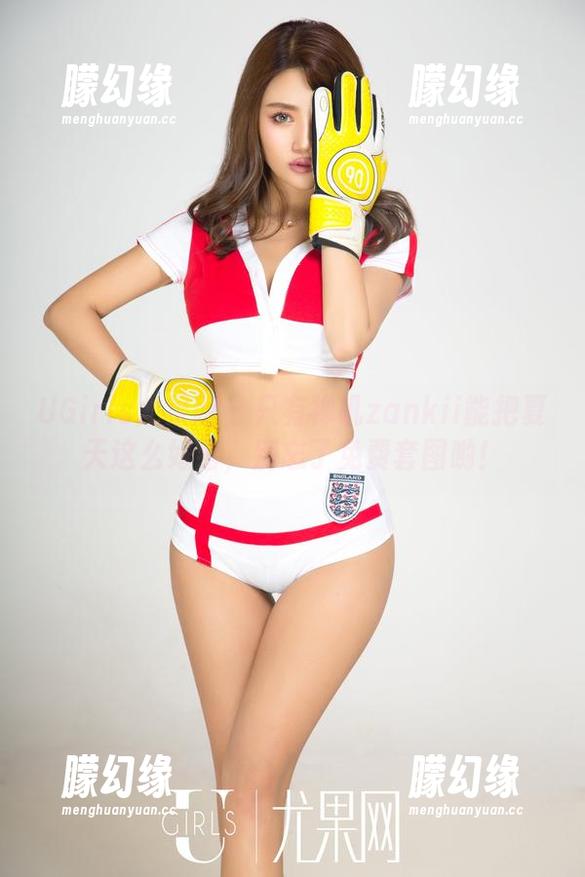 UGirls尤果网 - 只有禅叽zankii能把夏天这么好看，别忘了免费套图哟！