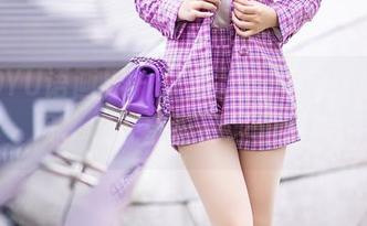 XIAOYU语画界 – 徐莉芝Booty：办公室风，它在壁纸间轻盈游走