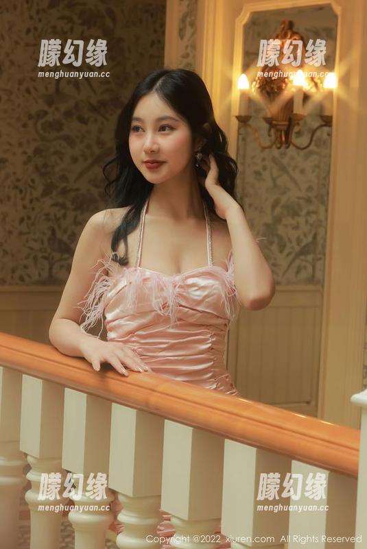 Xiuren秀人网-Evelyn艾莉 Xiuren秀人网 - Evelyn艾莉来了!黑白写真集分享,让我们对生活搞个‘画外音’!