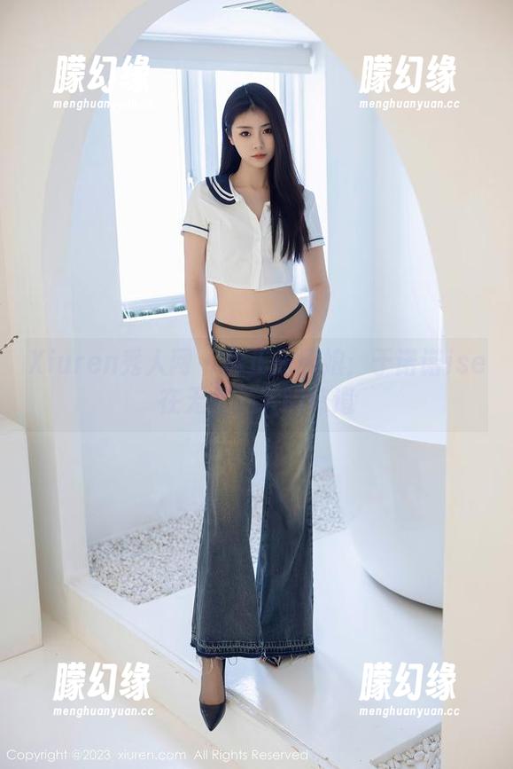 Xiuren秀人网 - 真正的厨娘：于诺诺ise在无圣光下的味道