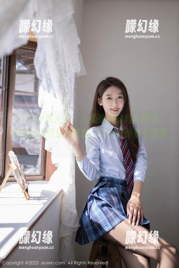 Xiuren秀人网 - 大美媚京的肉丝图包，当你以为已经平静时，还会再给你个惊喜！