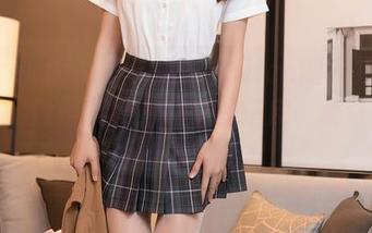 Xiuren秀人网 – 张思允Nice的短裙写真精选，像是某种无意中的俏皮，真让人忍不住想多看几遍。