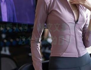 Xiuren秀人网 – 林文文套图，偷偷观察这个女孩的日常