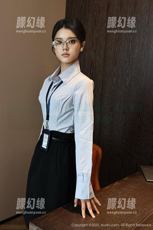 Xiuren秀人网 - 油田溪溪说：这组灰丝没在怕的，快来下载吧！
