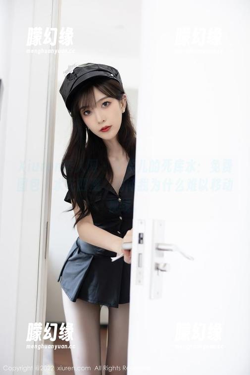 Xiuren秀人网 - 艾希儿的死库水：免费图包，水花四溅，别问我为什么难以移动视线。