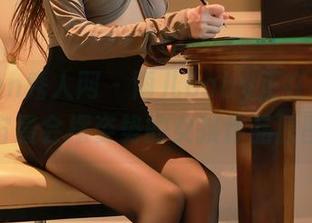 Xiuren秀人网 – 雨儿baby正在申请全宇宙最会摆姿势的女孩作品原图！