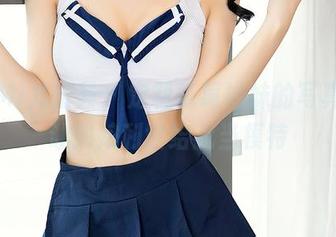 YouMi尤蜜荟 – 定制草莓妹妹的写真，想让抖娘利世给我当模特