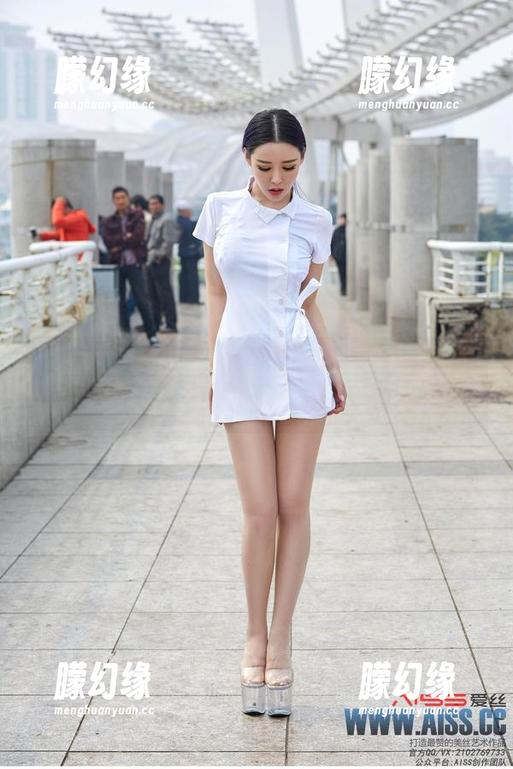 aiss-索菲 aiss - 独自等待的小智慧:索菲的写真集资源是让你开心的“单身狗”指南