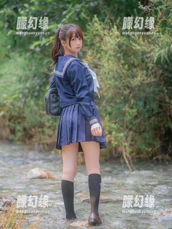 无间道？nagesa魔物喵的最新图集巫女自拍包，多少可以触动你某个神经