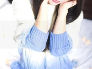 partycat轰趴猫 – 裸足图集：Ellie艾栗栗非主流的自由。