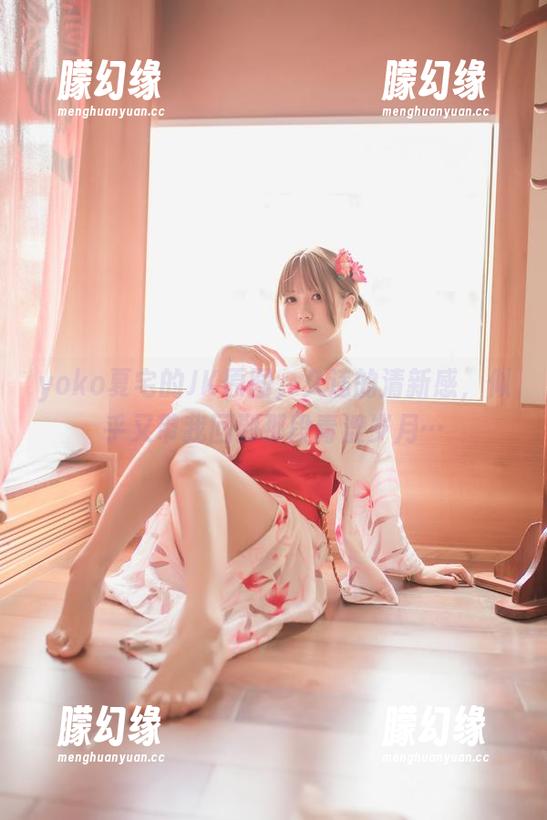 yoko夏宅 yoko夏宅的JK原图,久违的清新感,似乎又带我回到那段青涩岁月…