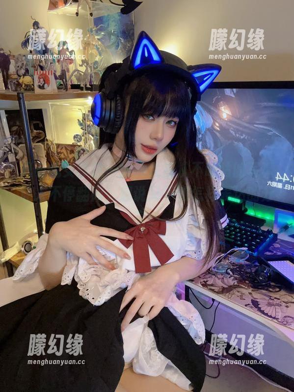 只有兔女郎这一份，九言从不咕咕的写真让人不停翻阅，想说又不知怎样表达的分享。