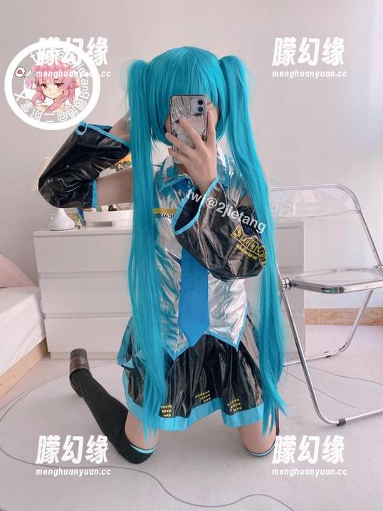二阶堂宅绘子在线：比基尼资源引发的小小“骚动”？