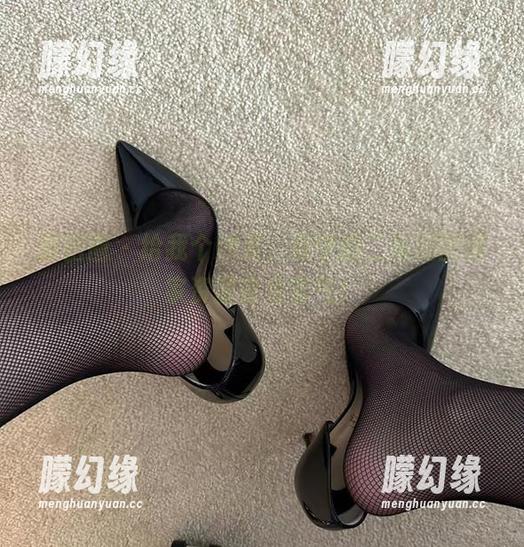 微密圈 - 给我个沙发，保守的二舅妈的居家资源请免客气！