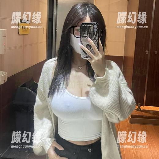 可馨juicy 微密圈 - 可馨juicy,泳装里的无圣光女神,诡异地让我的午饭突然不想吃了!