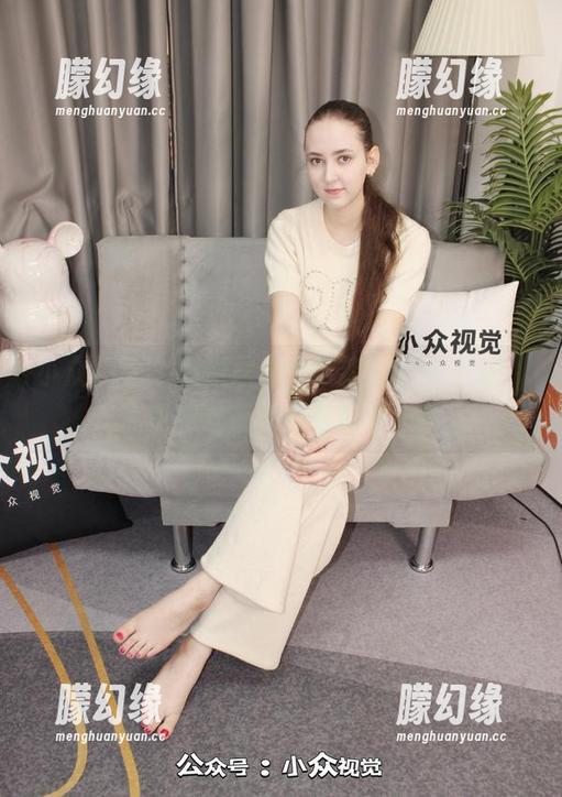 小众视觉-嘤嘤 小众视觉 - 嘤嘤居家,全新作品集上线:点赞和粮草都准备好了没?
