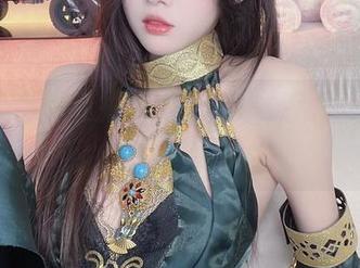小小奶瓶儿私拍合集，丝带撩动不易察觉的小委屈