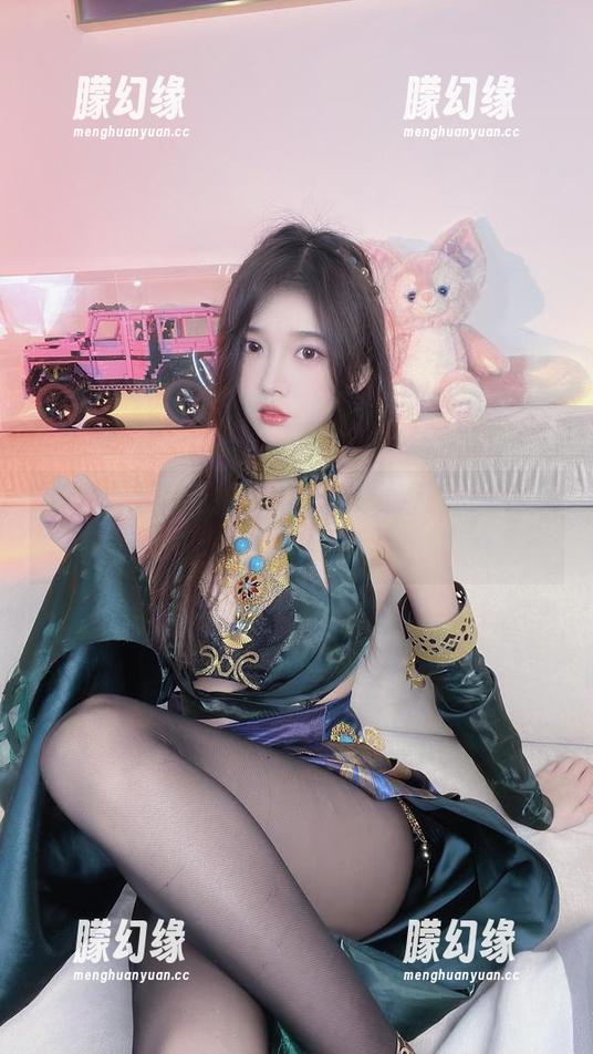 小小奶瓶儿 小小奶瓶儿私拍合集,丝带撩动不易察觉的小委屈
