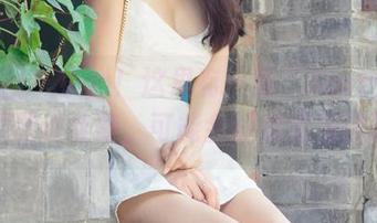 尤果网 – 小心！这里有一组“Sara镂空”的图片合集，可能会让你无法自拔！