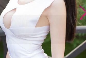 尤果网 – 他们说，杨晨晨和女友的私拍美图比大片还好看