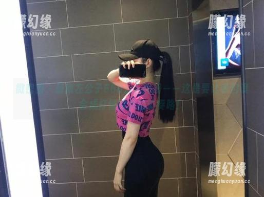 微密圈 - 最新左公子666双人图册——这是要让我们误会成打情骂俏的节奏咯！