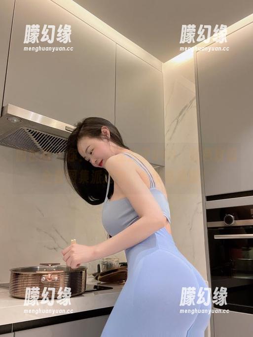 微密圈 - 你？”“左公子666，红色玫瑰全套图集派送中，有没有搞错！