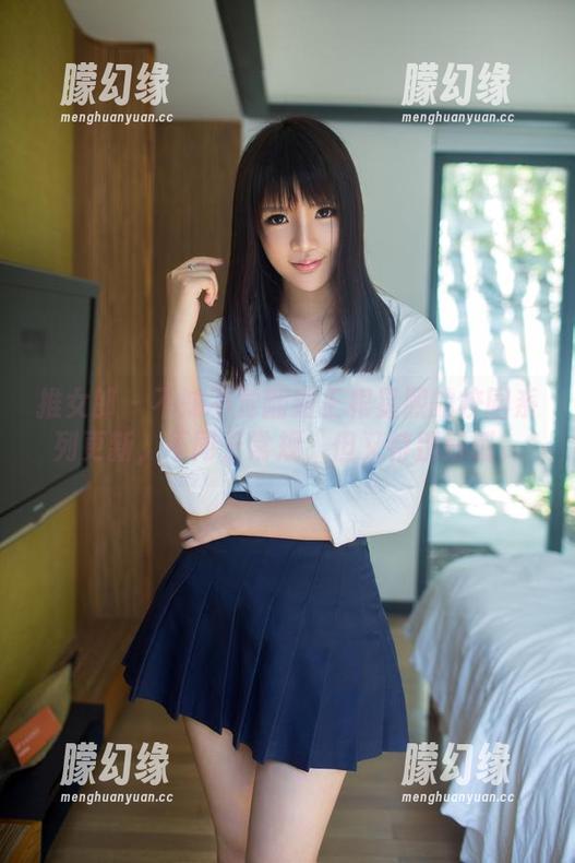 推女郎-王根星熙 推女郎 - 不知不觉翻到王根星熙的校园系列更新,不同于常规,但又特别好感。