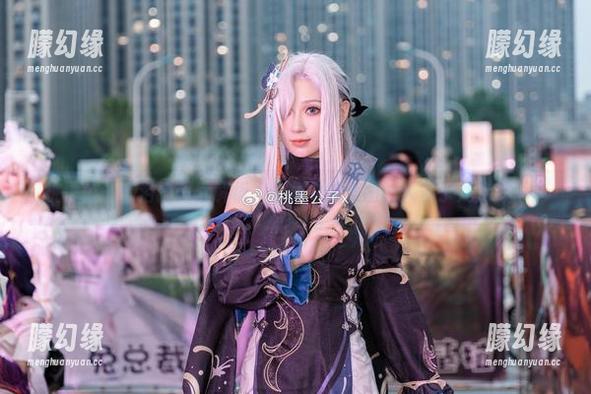 桃墨公子 桃墨公子:浴缸深度解析,合集中的美图让人多了几分好奇。