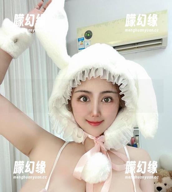 微密圈 - 高清图册中的“海豚baby”：修女？我更看重她的那双眼睛！