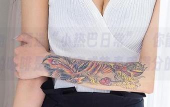 爱尤物 – 精选“小热巴日常”，你能想象她的咖啡是怎样变成节奏感满分的？