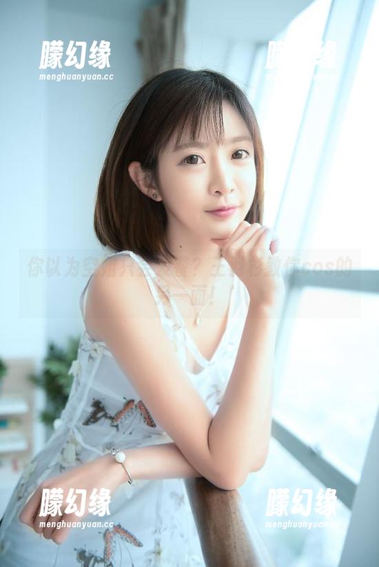 你以为空姐只会发餐？王羽杉教你cos的另一面！