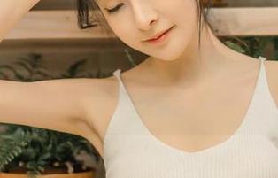 王羽杉泳衣写真里，有没有你心仪的“泳姿”派对？