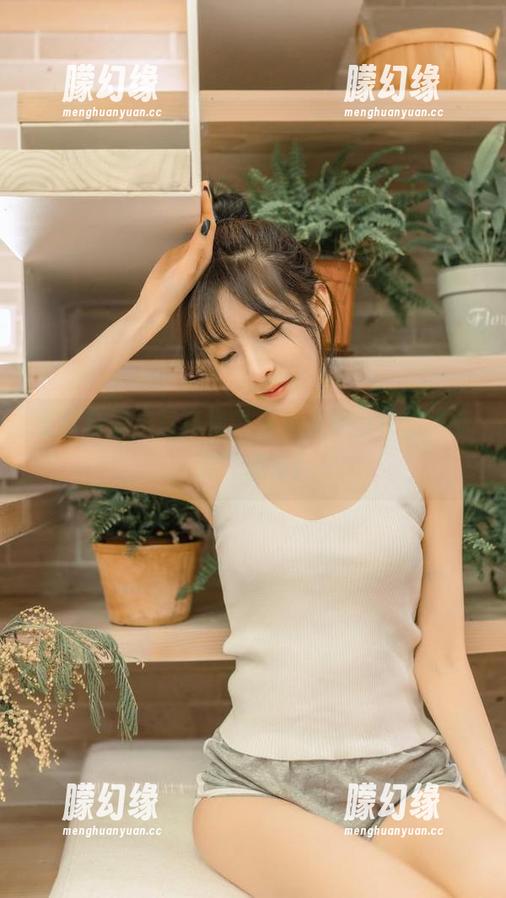 王羽杉泳衣写真里，有没有你心仪的“泳姿”派对？