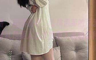 微密圈 – 直接说吧，玫桃泡芙的可爱图包一看就是要人心甘情愿下载的那种。