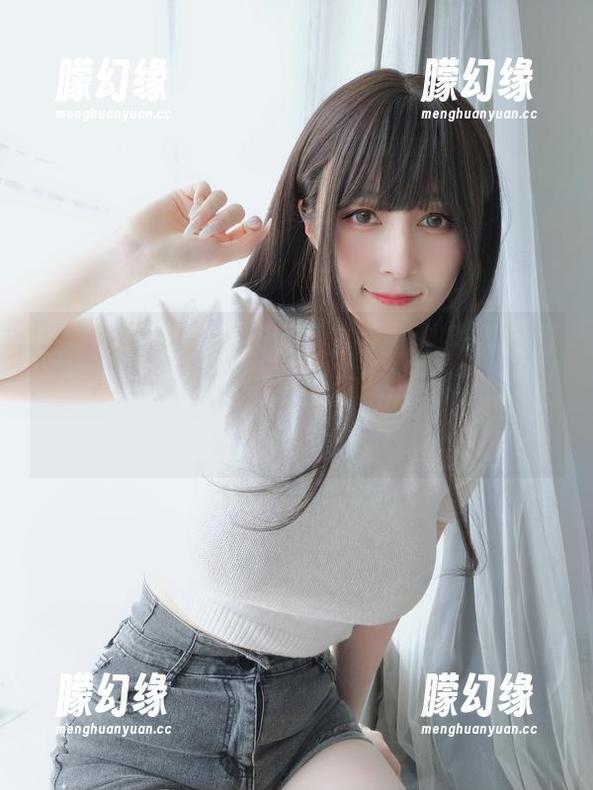 白银81“犬娘”作品大赏，没头没脑就盯着屏幕，有人问我怎么看，这……真没法解释。
