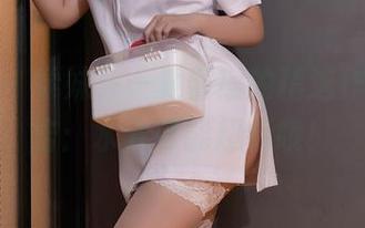 秀人网 – 学妹——夏馨瑶的精选作品，警告：水分可能超标哦！