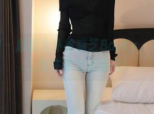 秀人网 – 超清女仆徐莉芝Booty，下载中……也许你会被萌化！