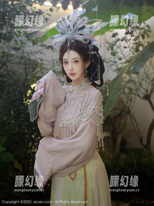 秀人网 - 这组林若凡F的泳装美图，夏日不犹豫，直接入手吧？