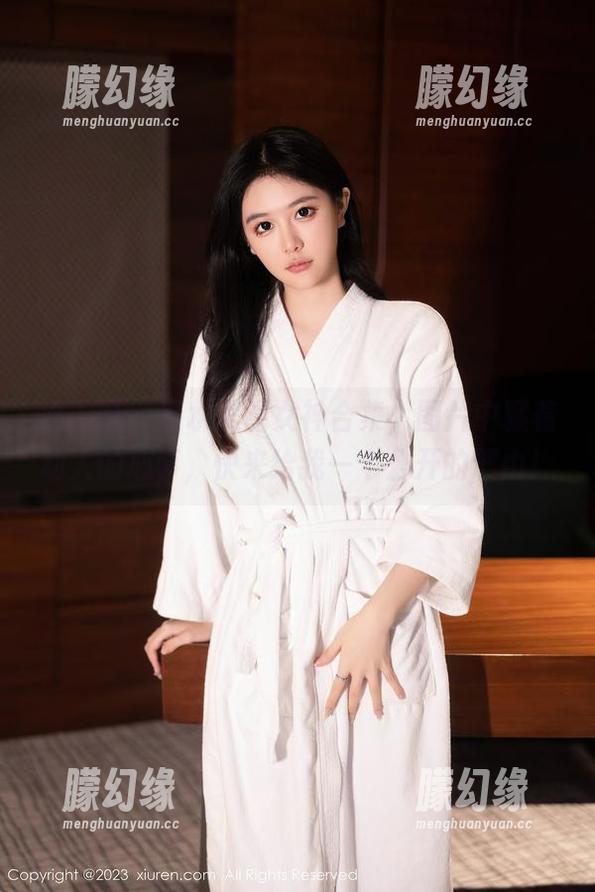 秀人网 - 清水美嘉女神合集，图片中藏着动人的心事，快来给我一个公开的理由！