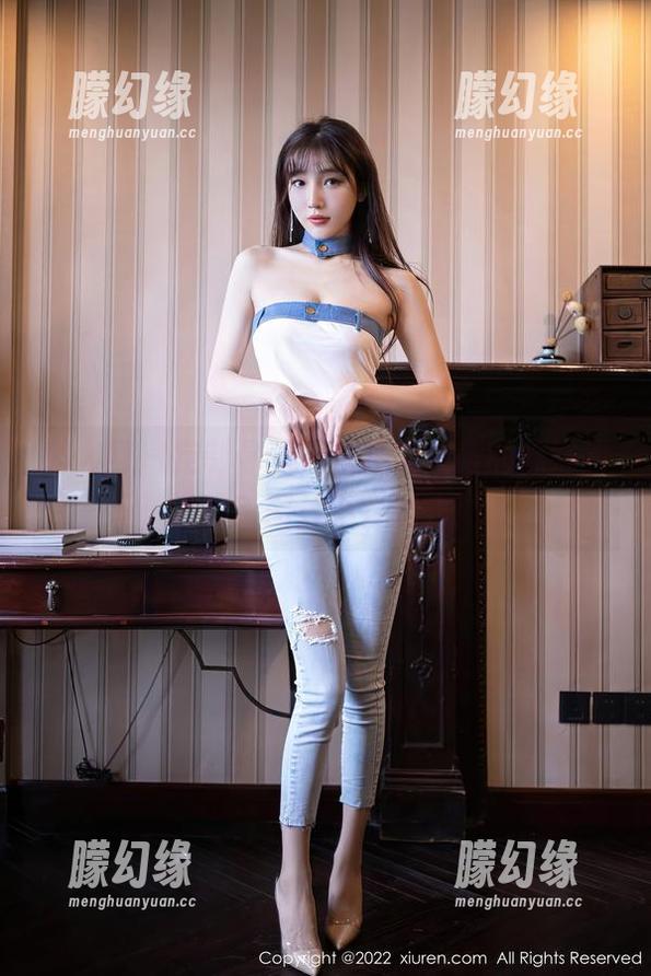 秀人网 - 定制你猜，米妮大萌萌的妹妹到了吗？图片不会骗人！