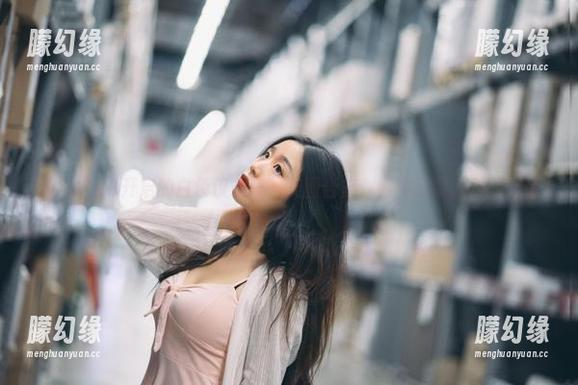 穆零Mu0开启的白色仪式——美图合集，像是云朵派对的邀请